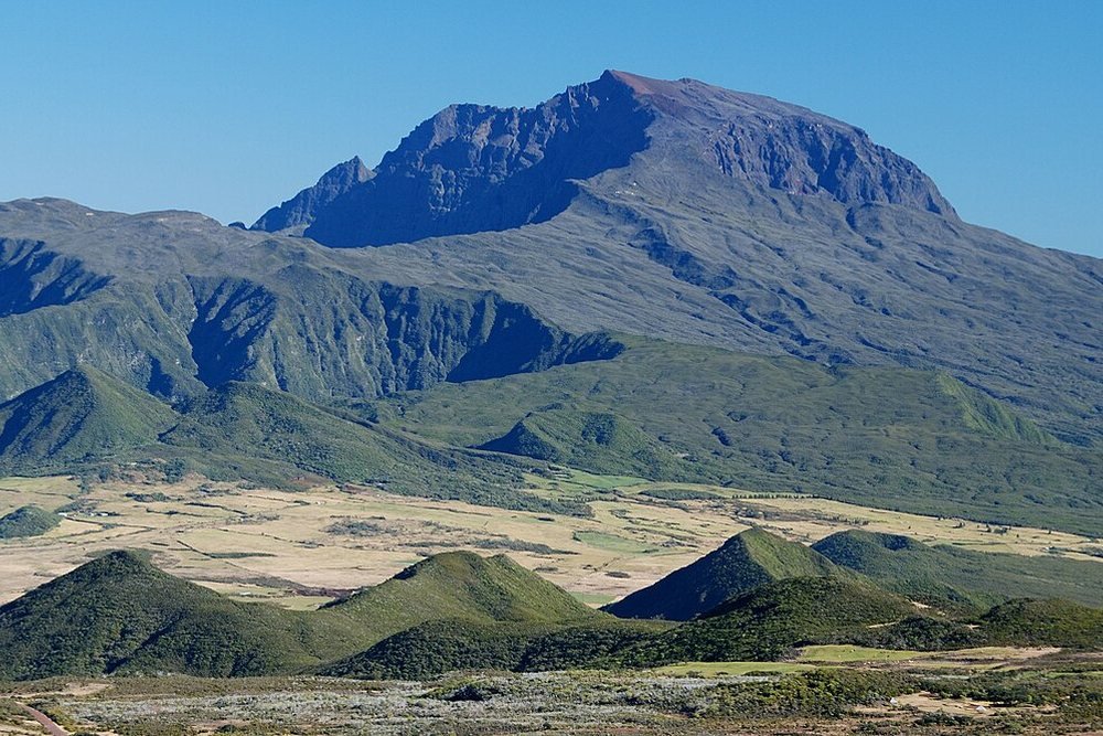 Piton des Neiges, the highest peak of Réunion