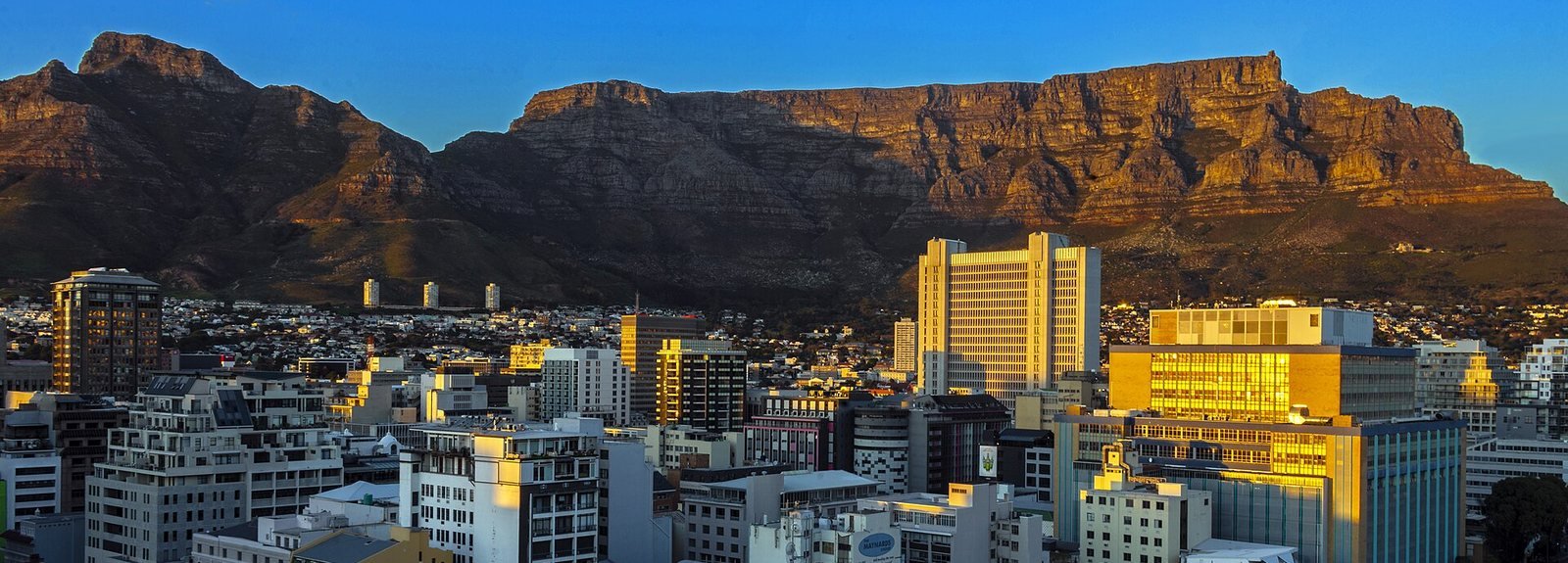 Table Mountain above Cape Town at dawn
